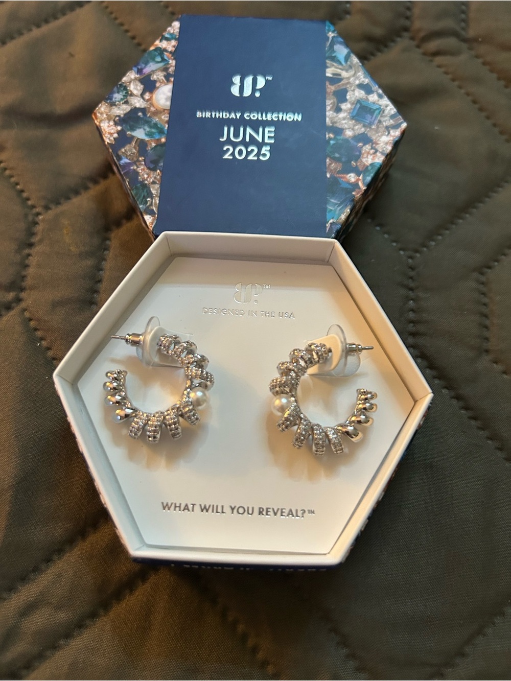 Bomb Party | June 2025 | Swirling Magic Pearl Earrings | NWT - Picture 2 of 3